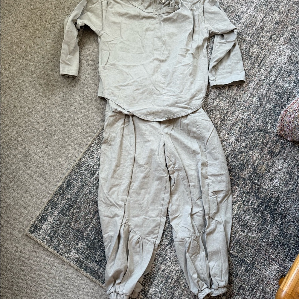 Free people gray sweat set